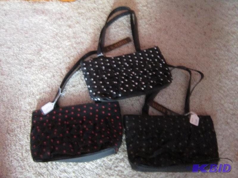 New purses, great for resale profits, nice ru...