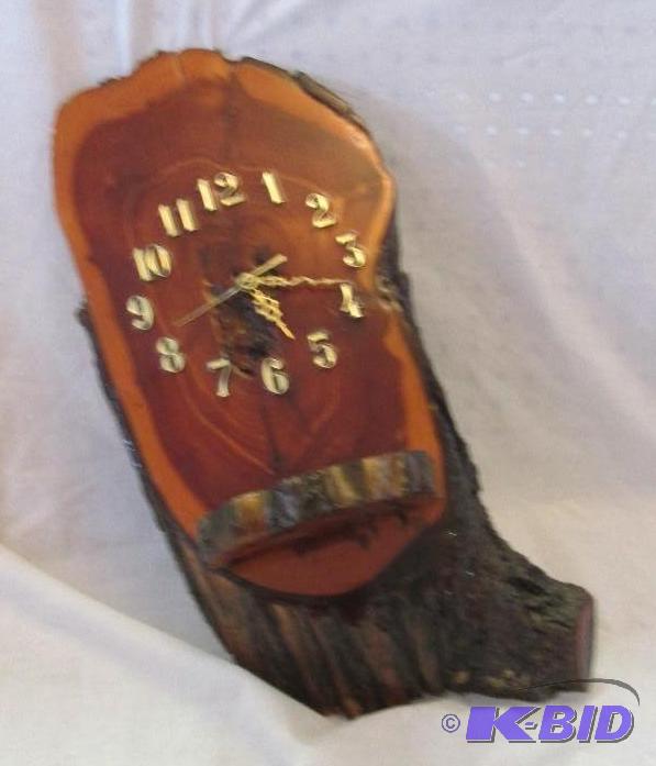 Laquer varshished wooden clock with gold colo...