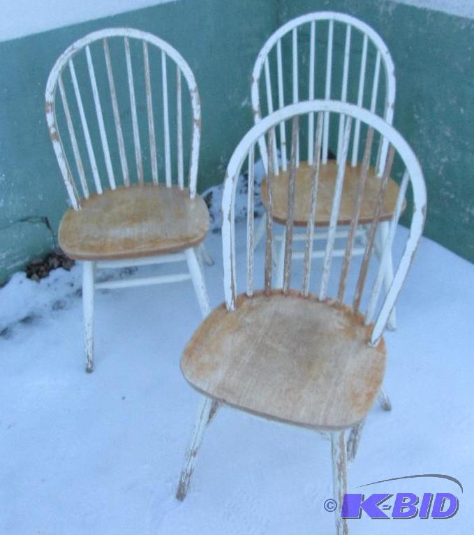 Lot of 3 chairs, white frame with wood seat...