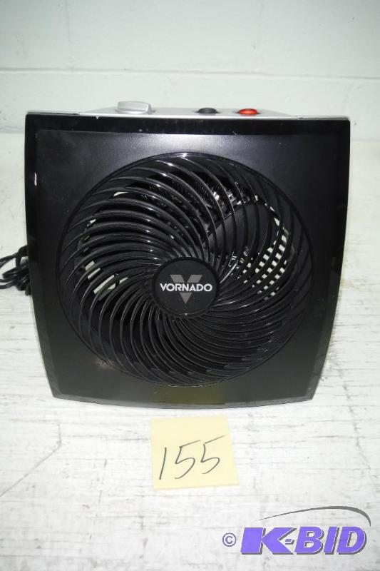 lot 155 image: Vornado PVH Whole Room Panel Vortex Heater