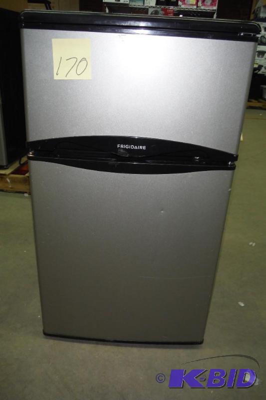 lot 170 image: Frigidaire  3.1 Cu. Ft. Compact Refrigerator - Silver Mist