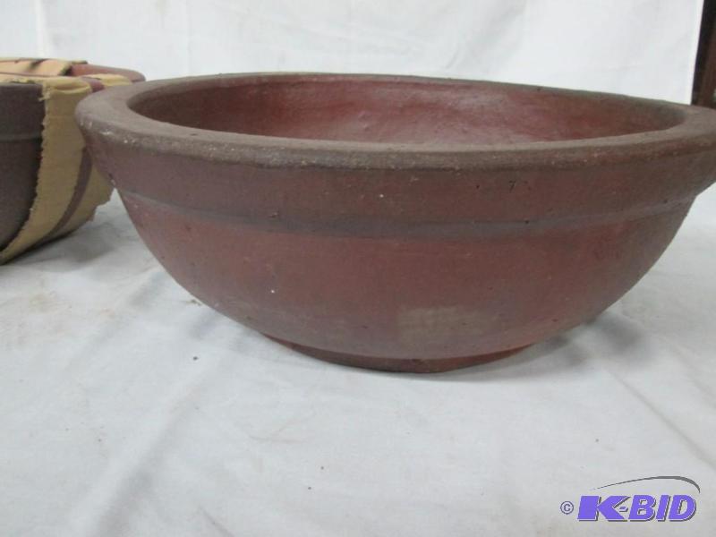 lot 24 image: 4 Ironstone Rim Bowls