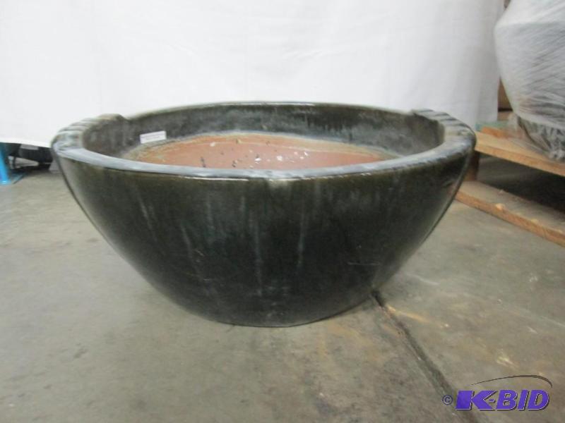 lot 3 image: Pallet of 10 Sets of Viet Underheight Glazed Bowls