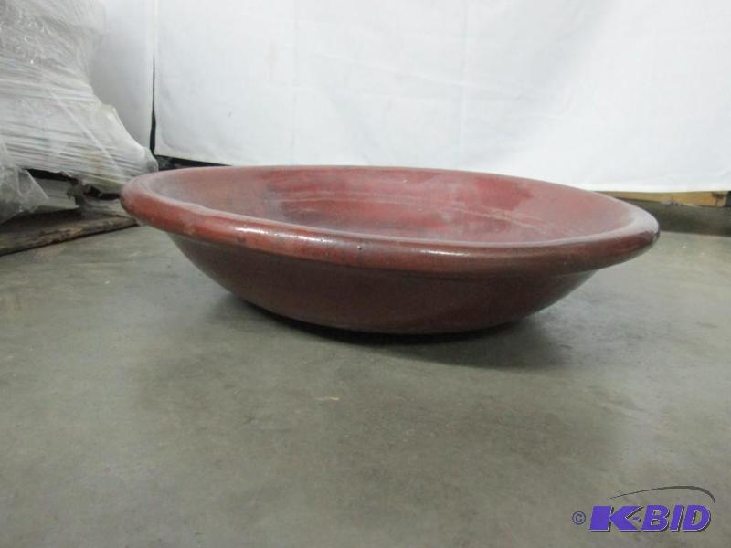 lot 5 image: Pallet of 7 Sets of Ironstone Rim Bowls and a Bird Bath Top