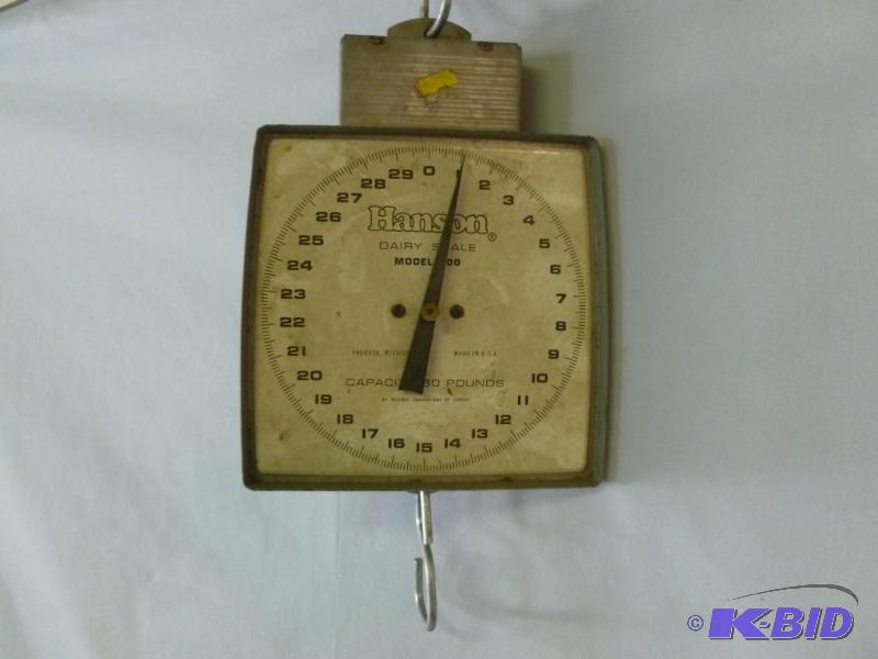 lot 10 image: Hanson dairy scale model 600, appears to be i...