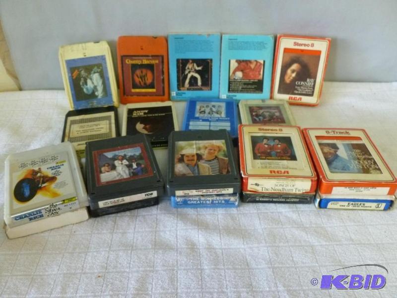lot 58 image: Large lot of vintage 8-track tapes, Elvis Pre...