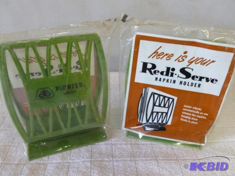 lot 62 image: Lot of two vintage Redi-Serve&nbspPioneer Se...
