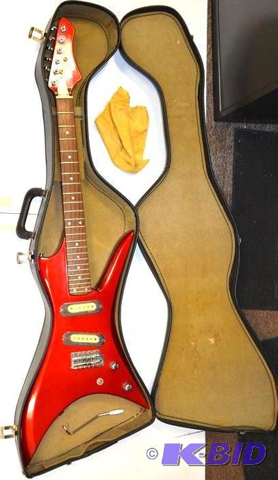 lot 18 image: Mako Exotic XK-4 guitar with case...