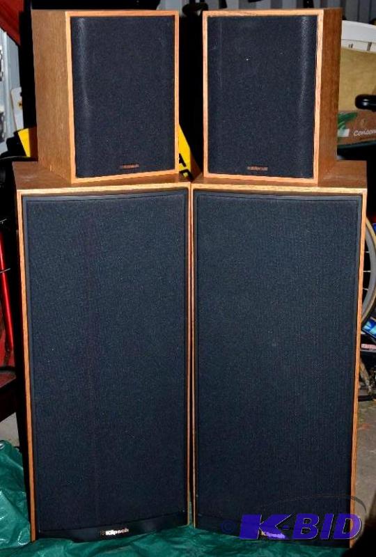 lot 19 image: Vintage set of Klipsch&nbspFloor&nbspstandi...