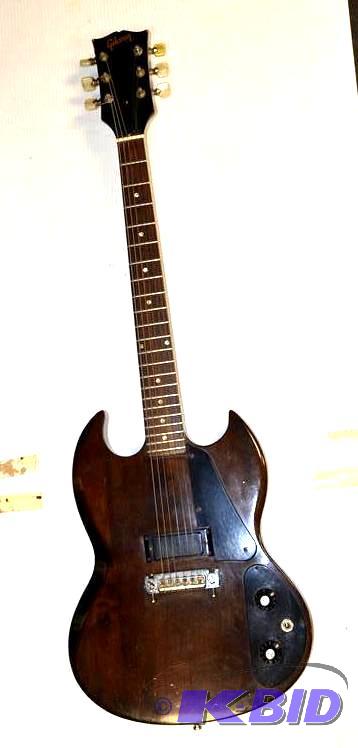 lot 2 image: Rare early Gibson guitar only has a single di...