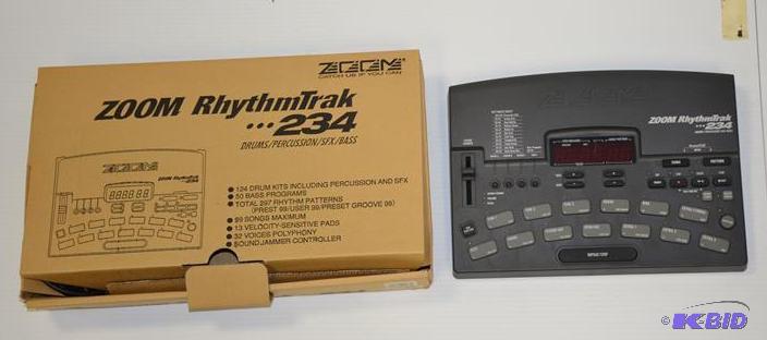 lot 25 image: Zoom RhythmTrak&nbsp234 -&nbspDrumsPercuss...