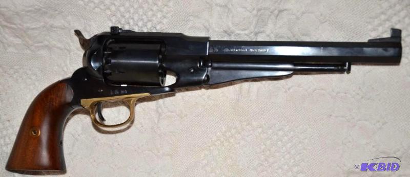 lot 34 image: .44&nbspCAL Black powder Revolver &nbspMade...