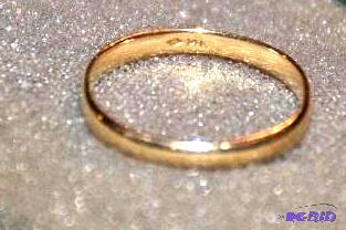 lot 76 image: 14K GOLD Ring...