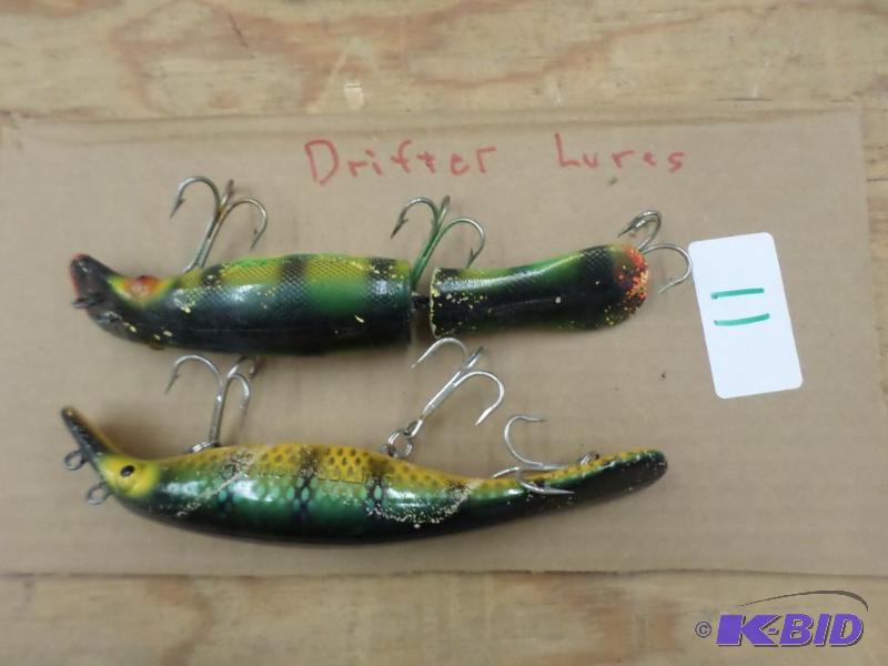 (2) Drifter Muskie Lures...