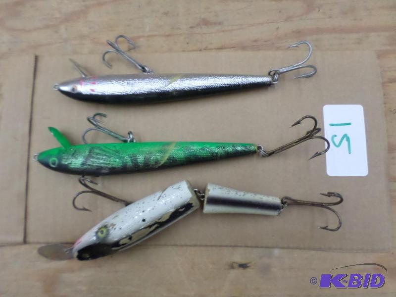 (3) Muskie Lures...