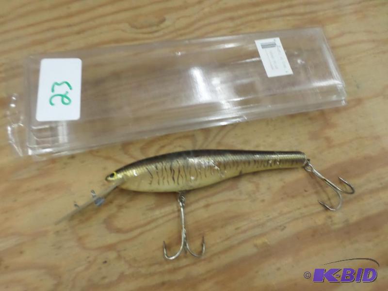 (1) Muskie Crankbait Lure...