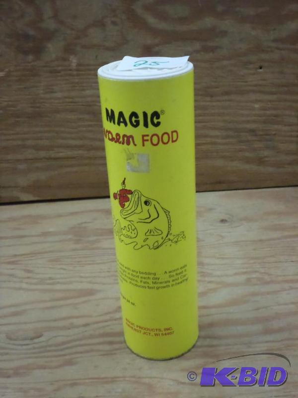 Magic Worm Food, 24oz, Full...