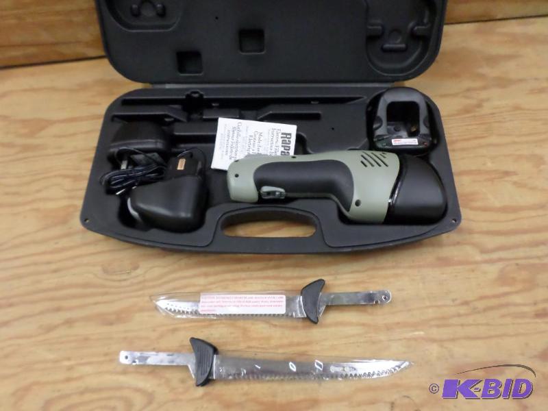 Like New Rapala Cordless Fillet Knife Set...