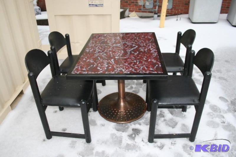 lot 35 image: Rectangular Table with 4 chairs