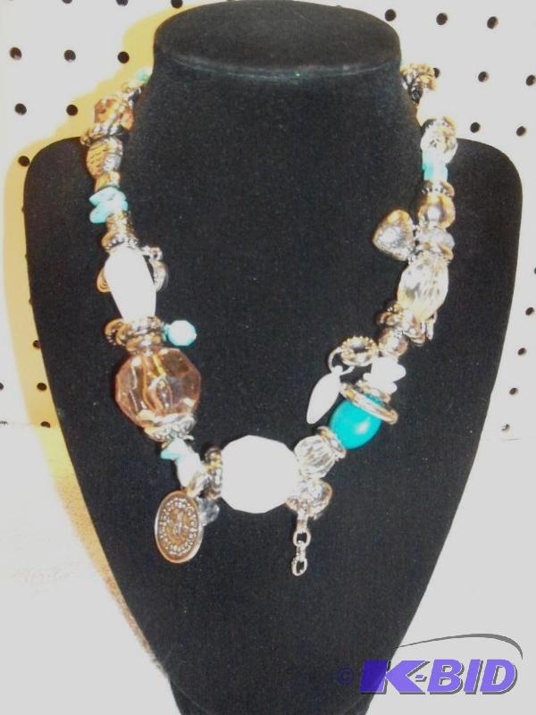 Turquoise Necklace with Earrings.