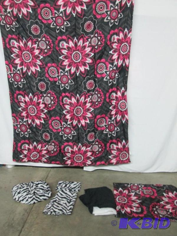 Rock Star Twin Comforter w Sheet Set