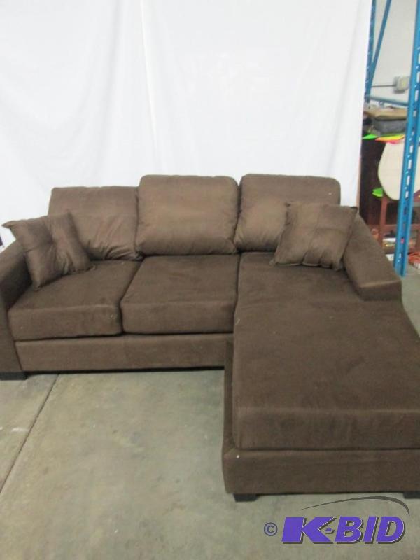 Hayden Sectional Sofa w Reversible Chaise