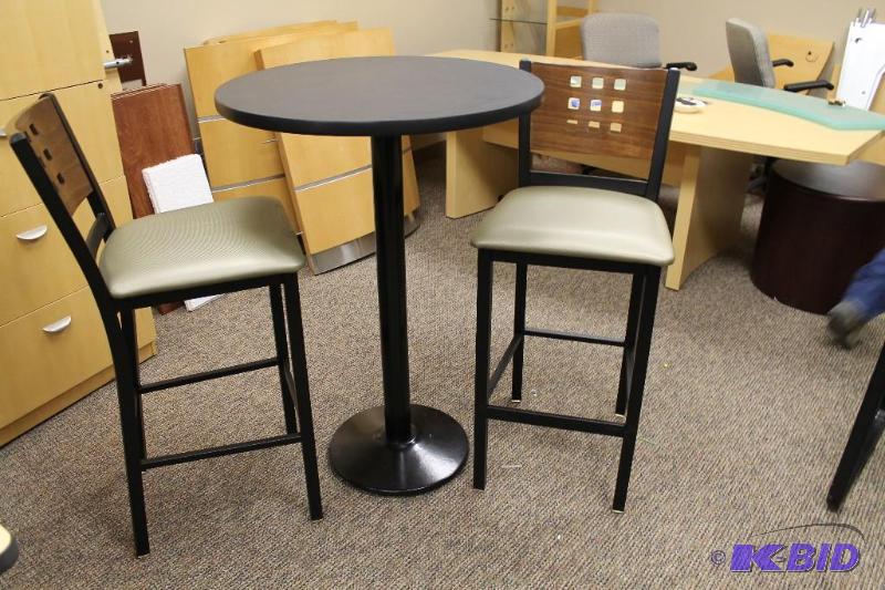 High Top Table &amp 2 Chairs Table is 31&quo...