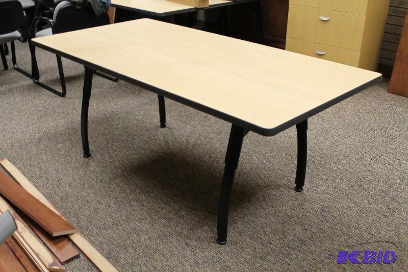 Table Desk Top Measures 6 Ft Long X 3 Ft Wid...