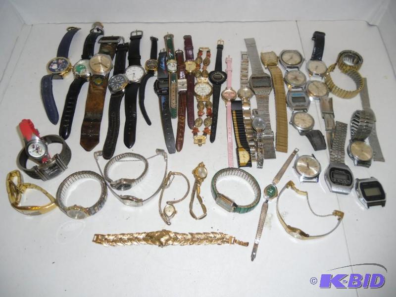 Tick, tock, tick tock . . . Lot and lots of Mens & Womens Watches Older & Newer Analog & Digitial