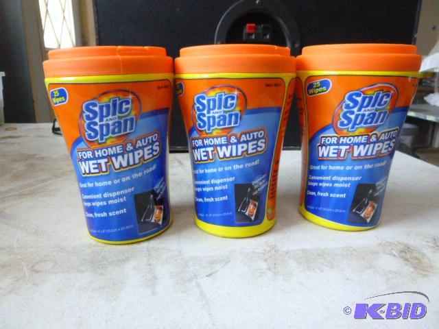 Three Containers of Spic and Span Wet Wipes F...