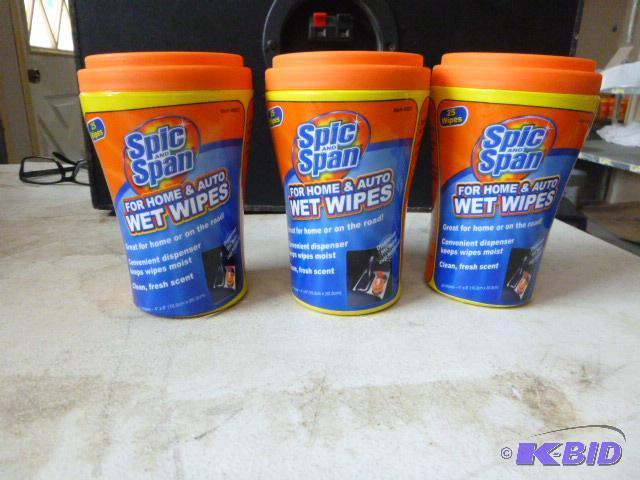 Three Containers of Spic and Span Wet Wipes F...