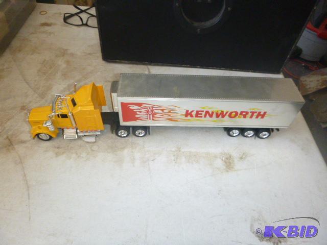 Kenworth&nbspPlastic Truck...