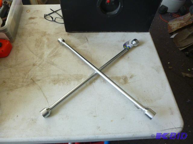 Power Craft 4-Way Lug Wrench 20&quot - 34&q...