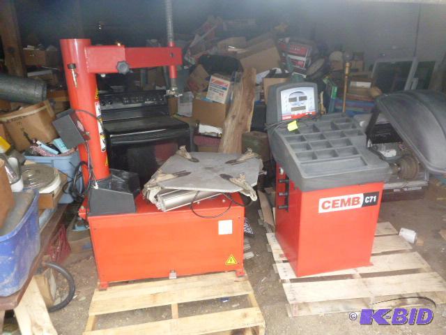 CEMB C712 Tire Balancing Machine and CEMB Ti...