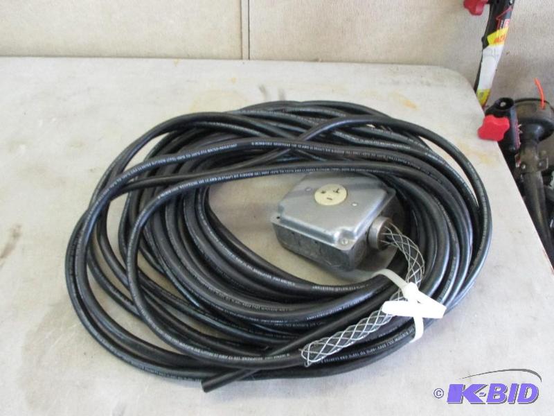 Electrical drop cord, heavy duty, 12 ga, 3 wi...