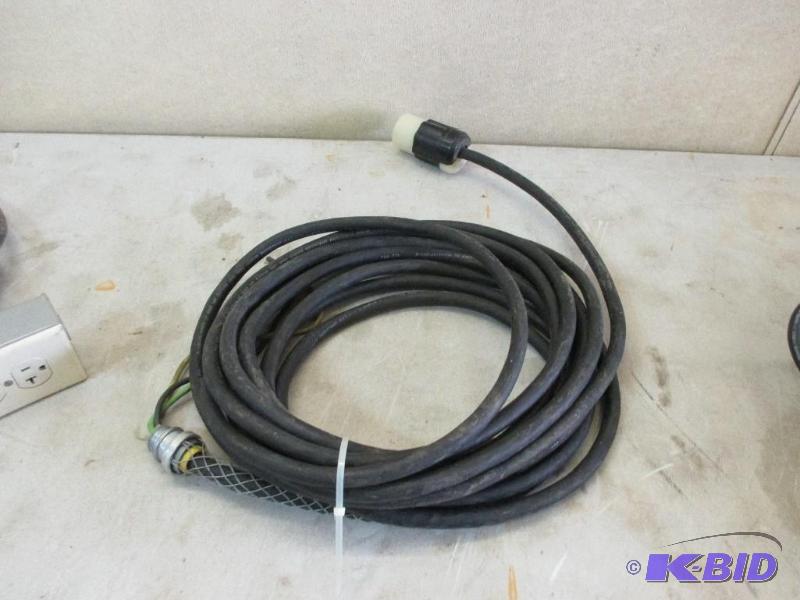 Electrical drop cord, heavy duty, 12 ga, 3 wi...