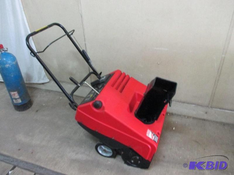 Small snowblower, has compression...