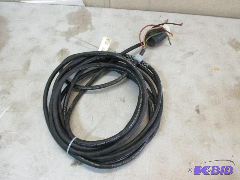 Electrical drop cord, heavy duty, 12 ga, 3 wi...