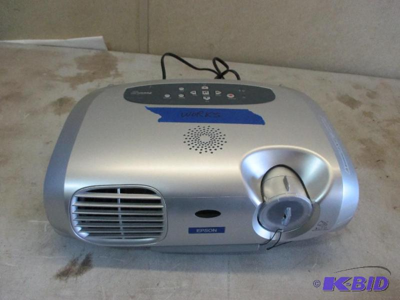 Epson projector, works...