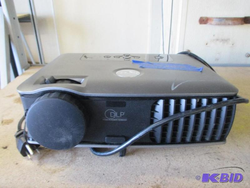 Dell projector, works...