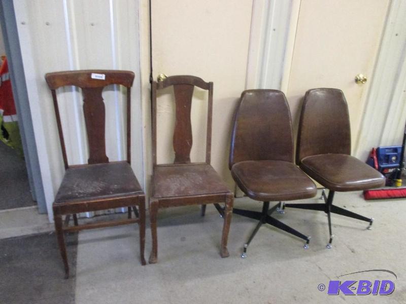 4 chairs...