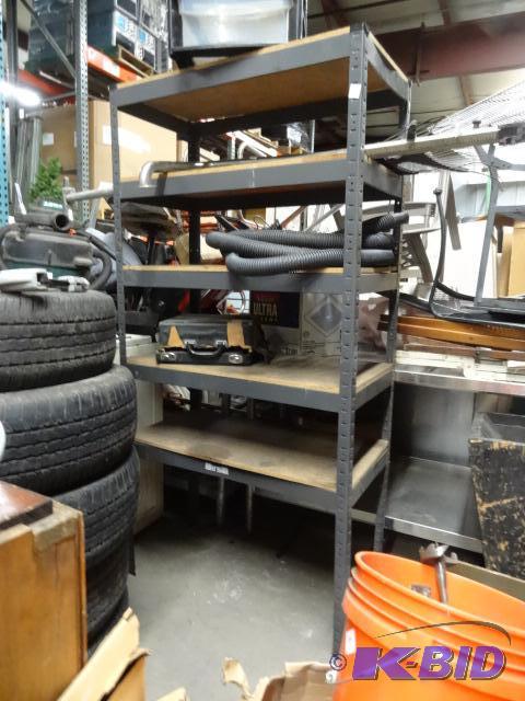 lot 42 image: Metal shelving unit. 5 shelves. No contents. ...