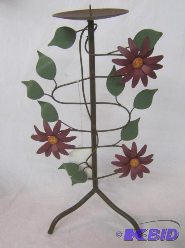 NEW  Metal 12 12 Candle Holder Floral