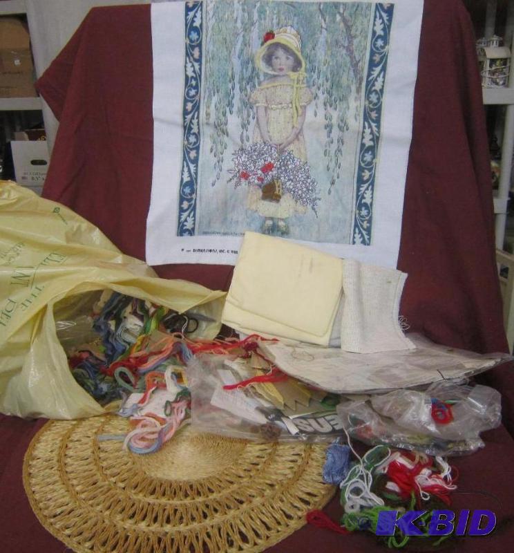 Misc Lot of Yarn  Crafts  Threads  Embroidery Pieces