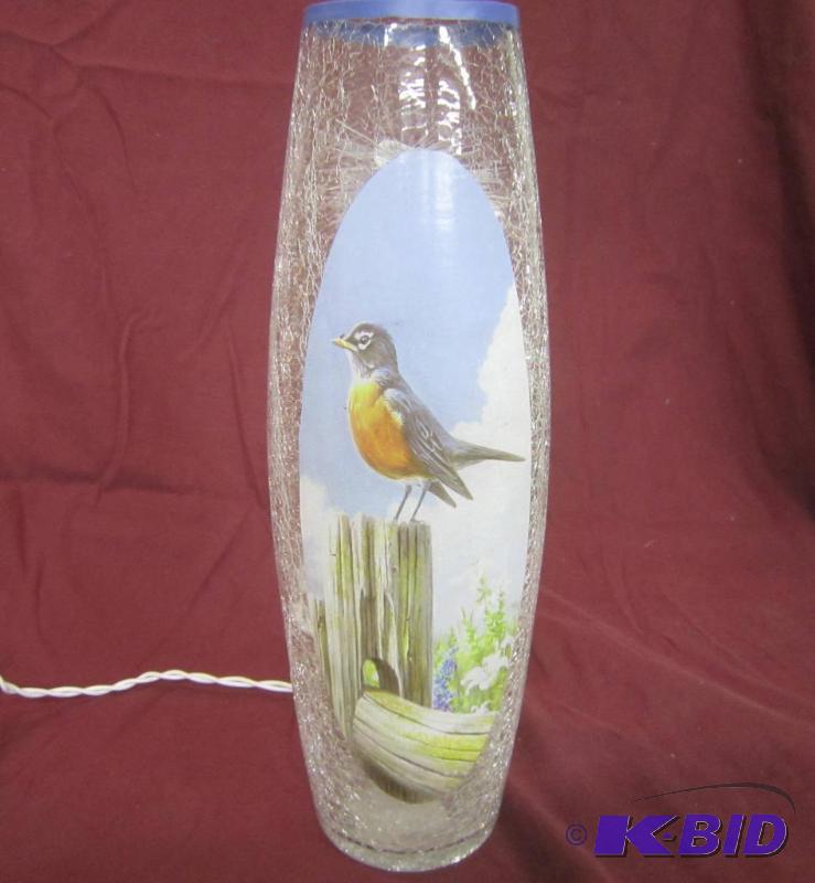NEW  12 High Lighted Electric Lamp Bird Robin
