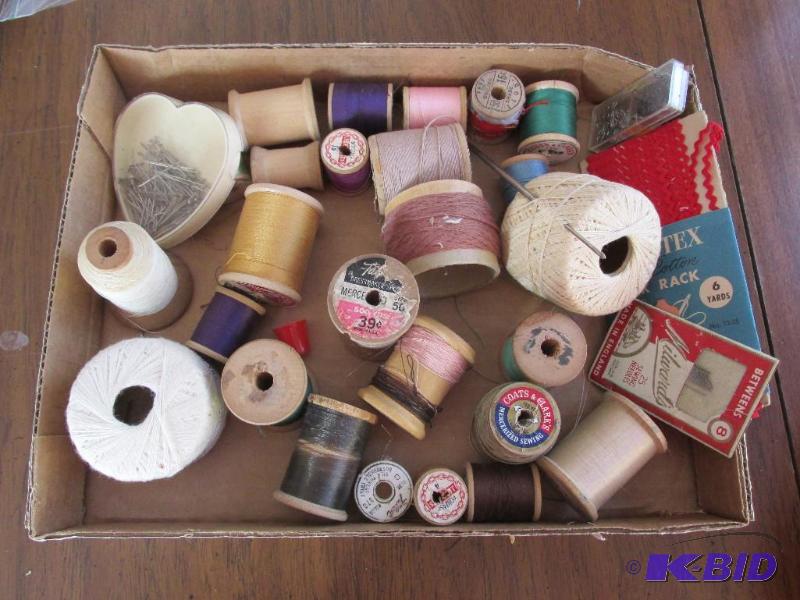 lot 119 image: Vintage Thread and Some Wooden Spools