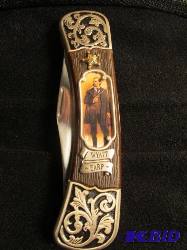 lot 219 image: Franklin Mint - Wyatt Earp - Law Man