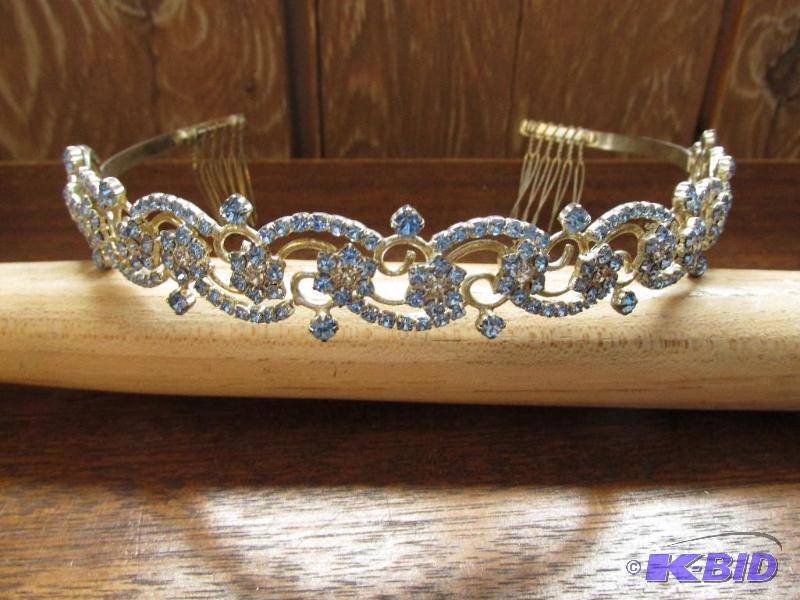 lot 38 image: Very Nice - NEW - Blue and Clear Crystal Tiara