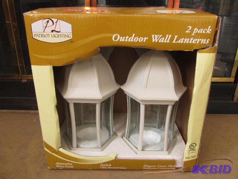 lot 54 image: New in the Box - Outdoor Lighting