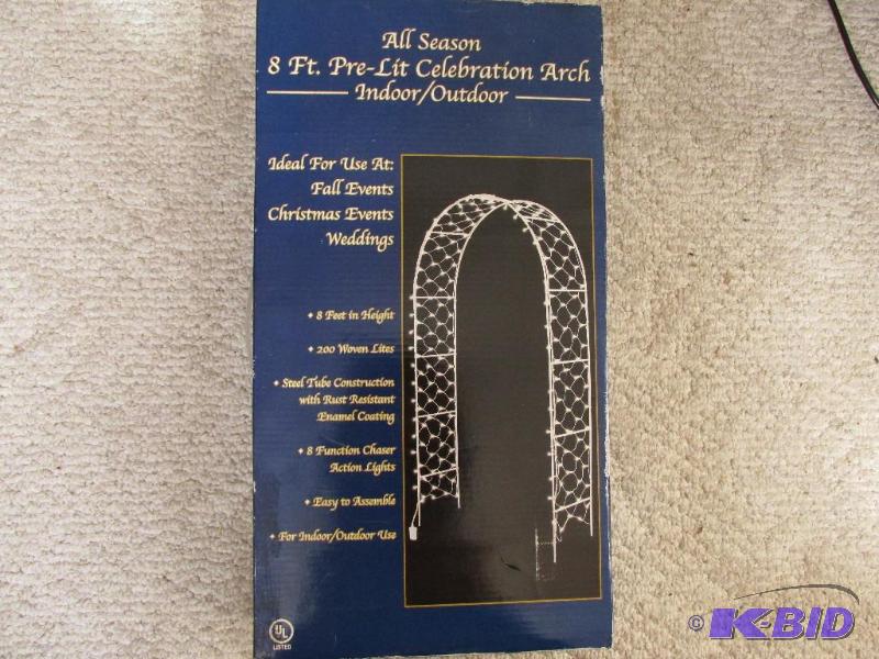 lot 56 image: Outdoor Pre-Lit ARCH - 8 Tall - NEW UNOPENED BOX